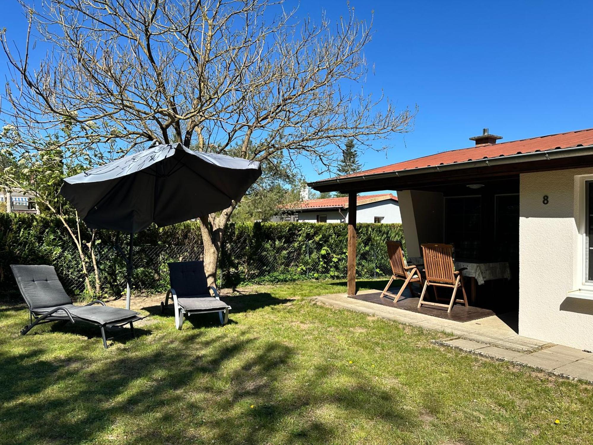 Bungalow am Dobbertiner See Bagian luar foto