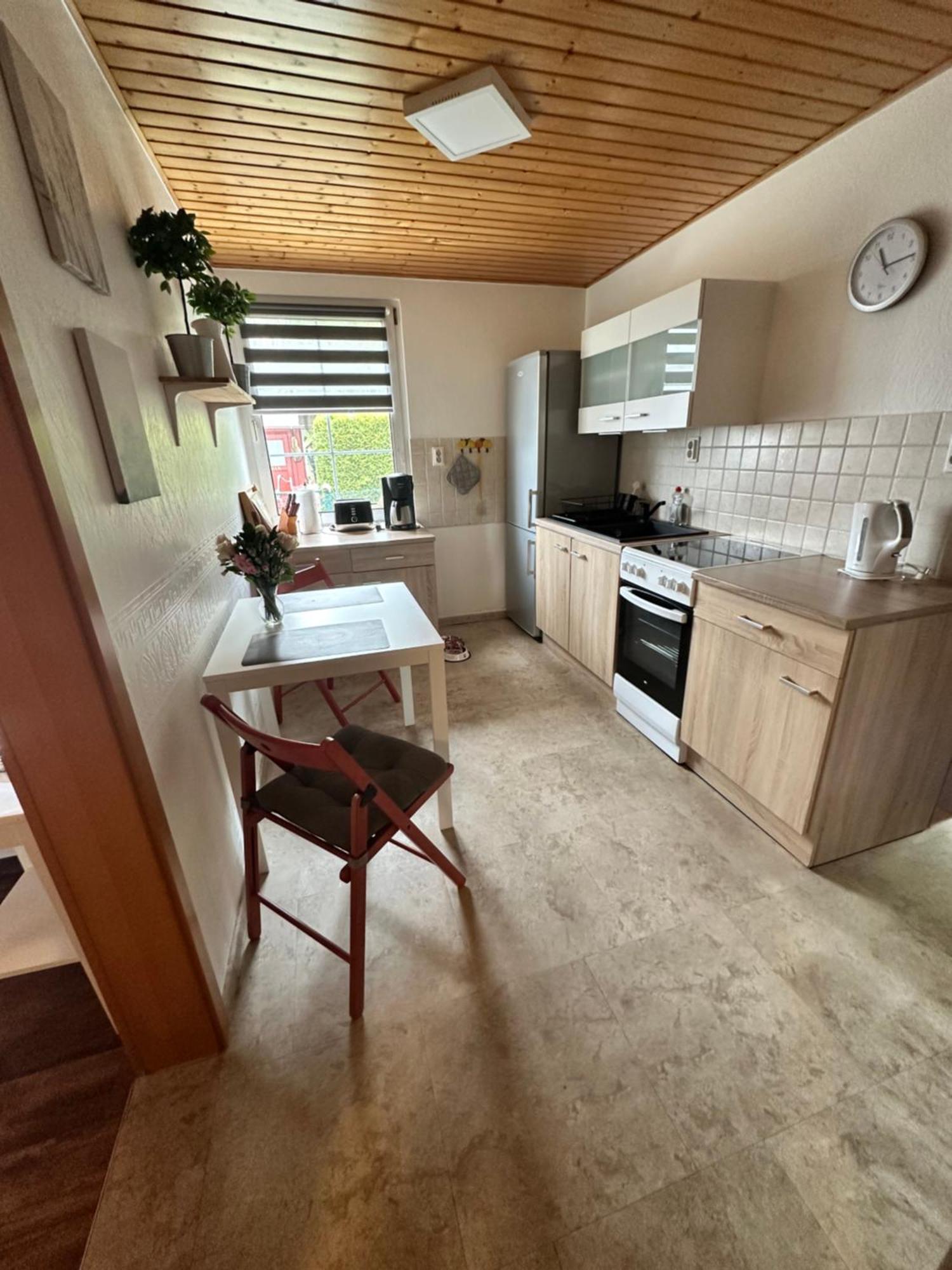 Bungalow am Dobbertiner See Bagian luar foto